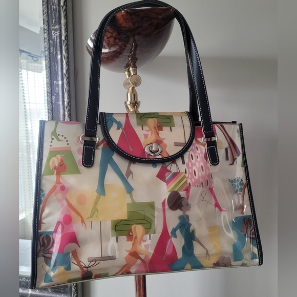 Maxx New York Women's Fashionista Graphic Vinil Shoulders/Tote Bag 15"×10"×5" - Picture 3 of 16